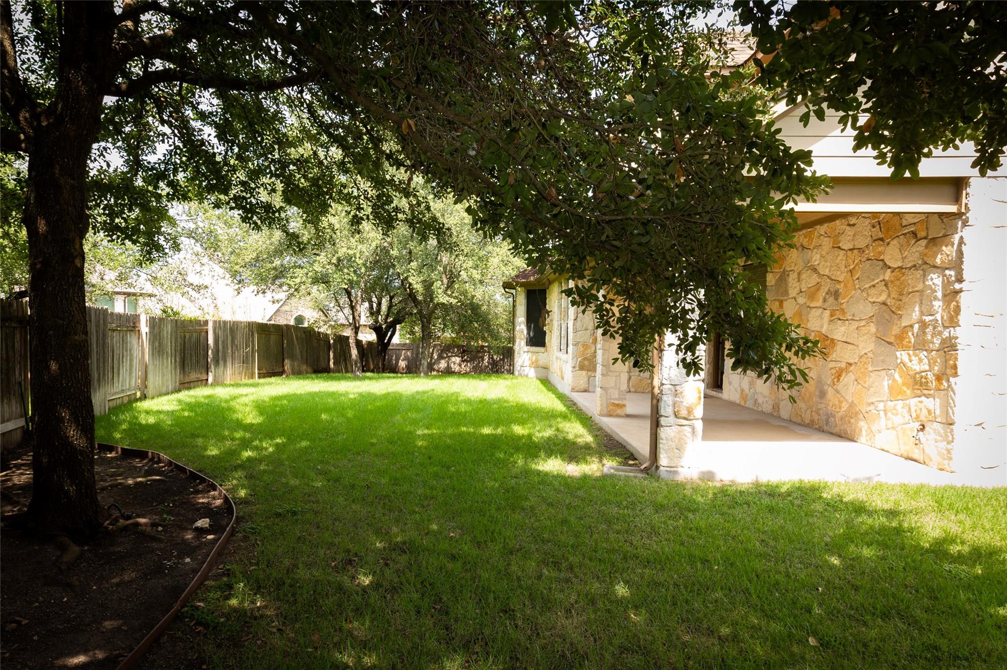 104 Palisades Cv, Austin, TX 78732