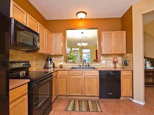 6149 Negley Dr # A, Kyle, TX 78640