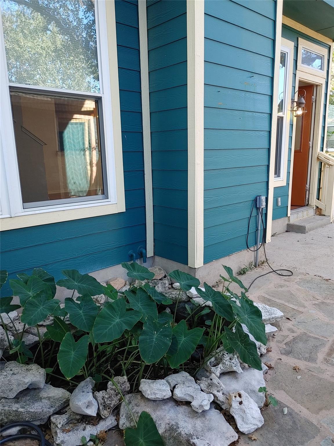 6149 Negley Dr # A, Kyle, TX 78640