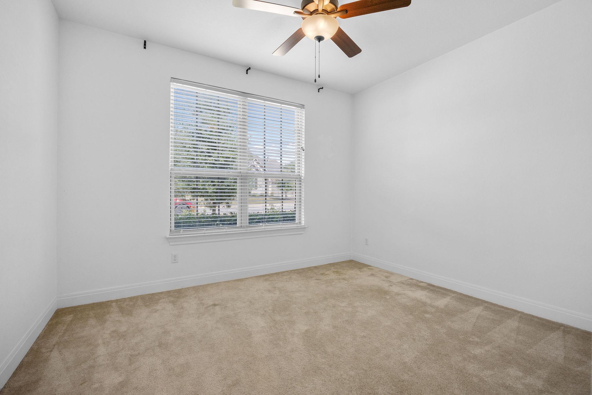 22212 Coyote Cave Trl, Spicewood, TX 78669