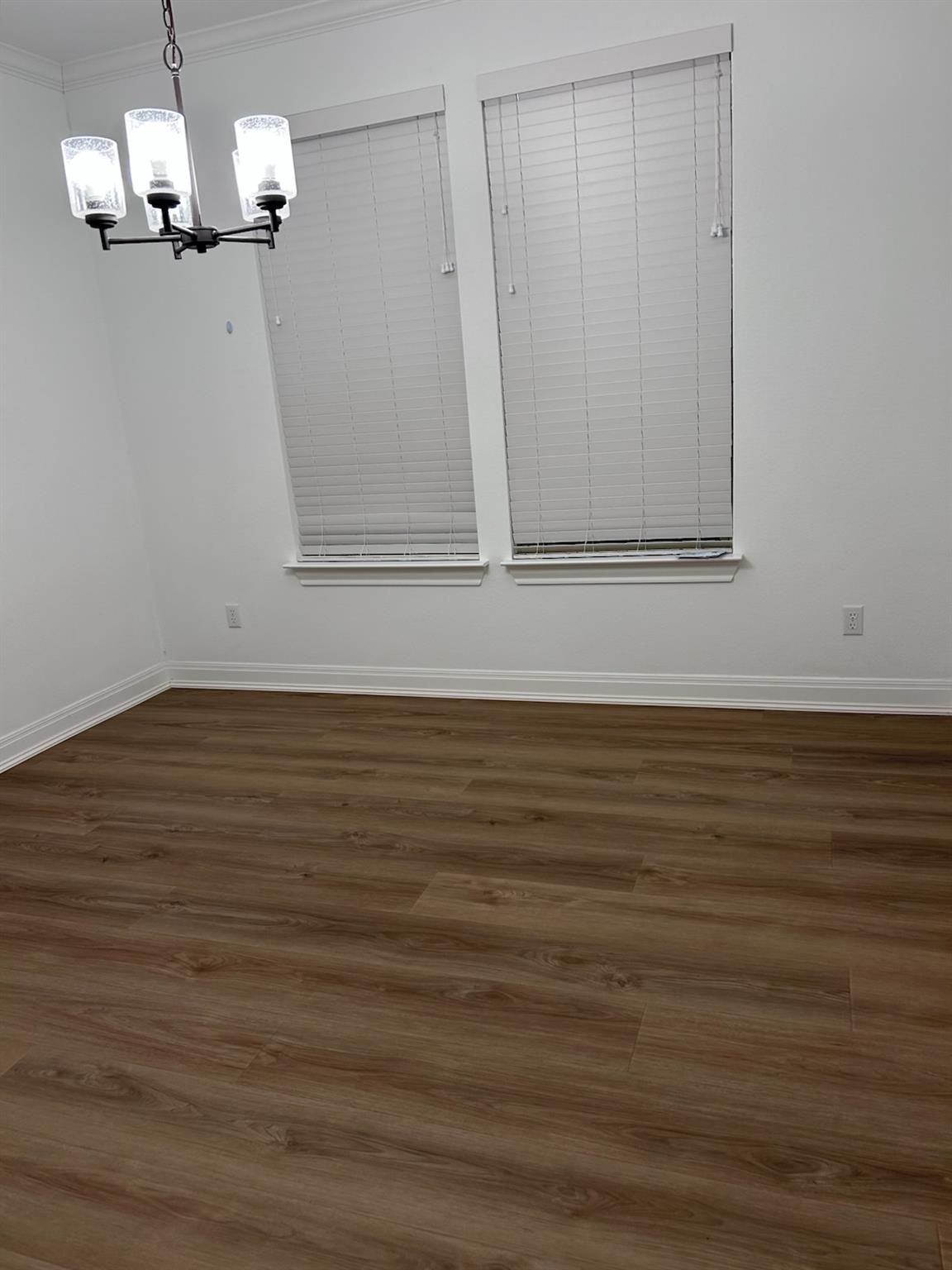 22212 Coyote Cave Trl, Spicewood, TX 78669