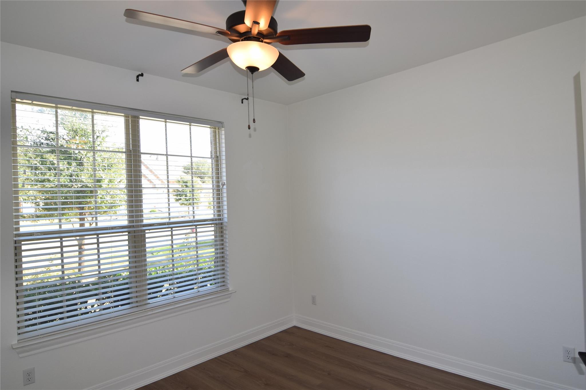 22212 Coyote Cave Trl, Spicewood, TX 78669