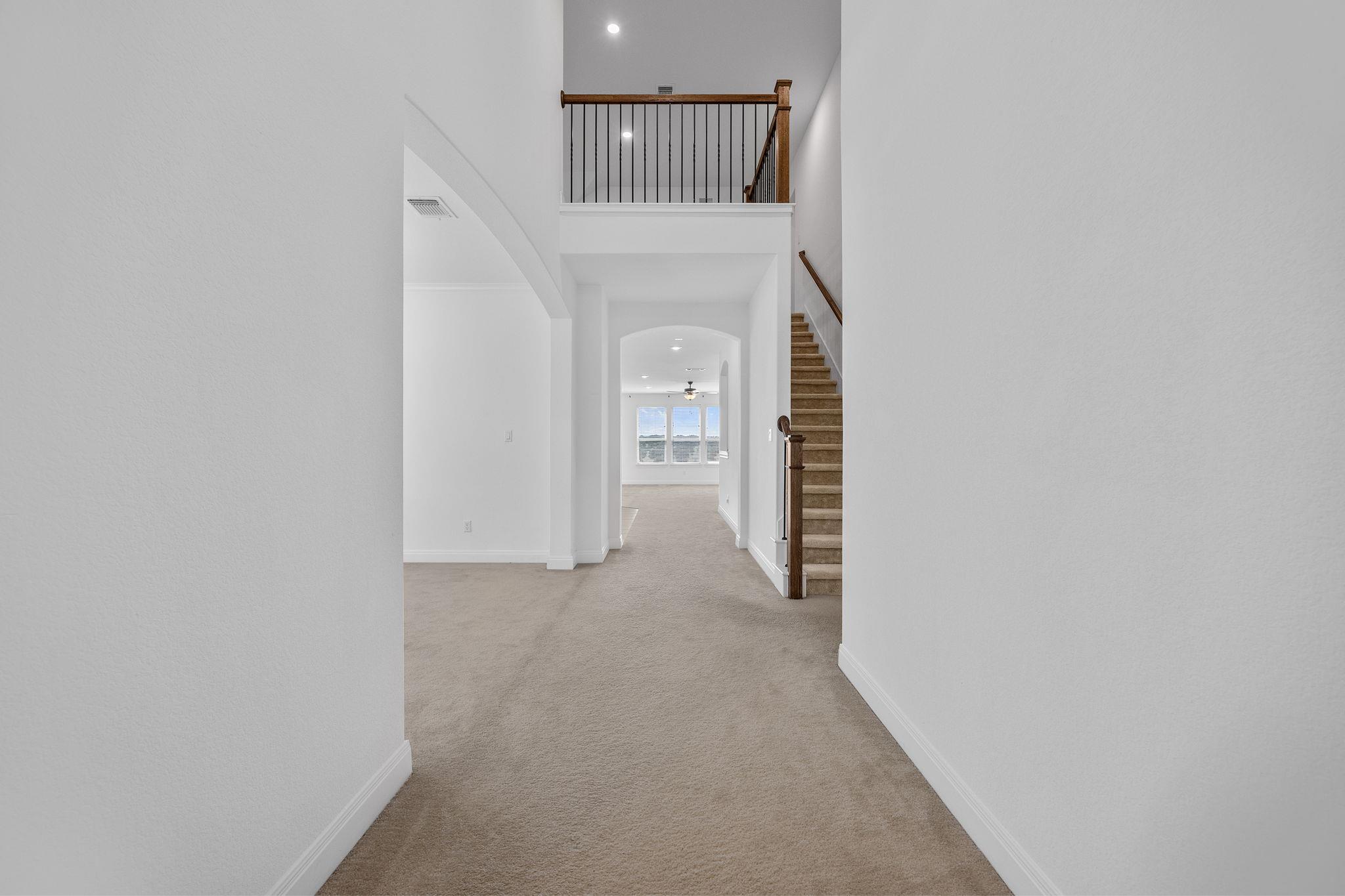 22212 Coyote Cave Trl, Spicewood, TX 78669