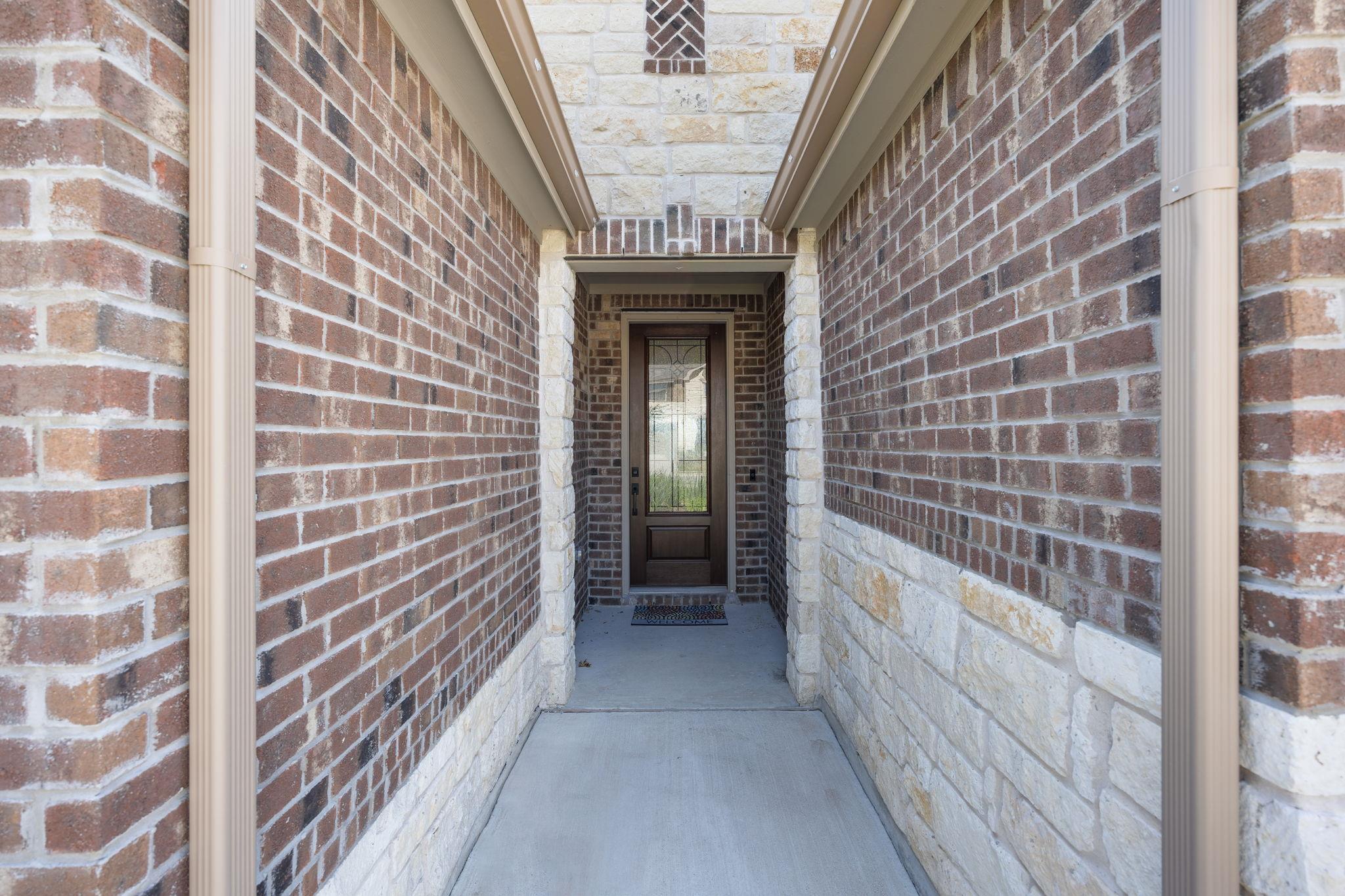22212 Coyote Cave Trl, Spicewood, TX 78669