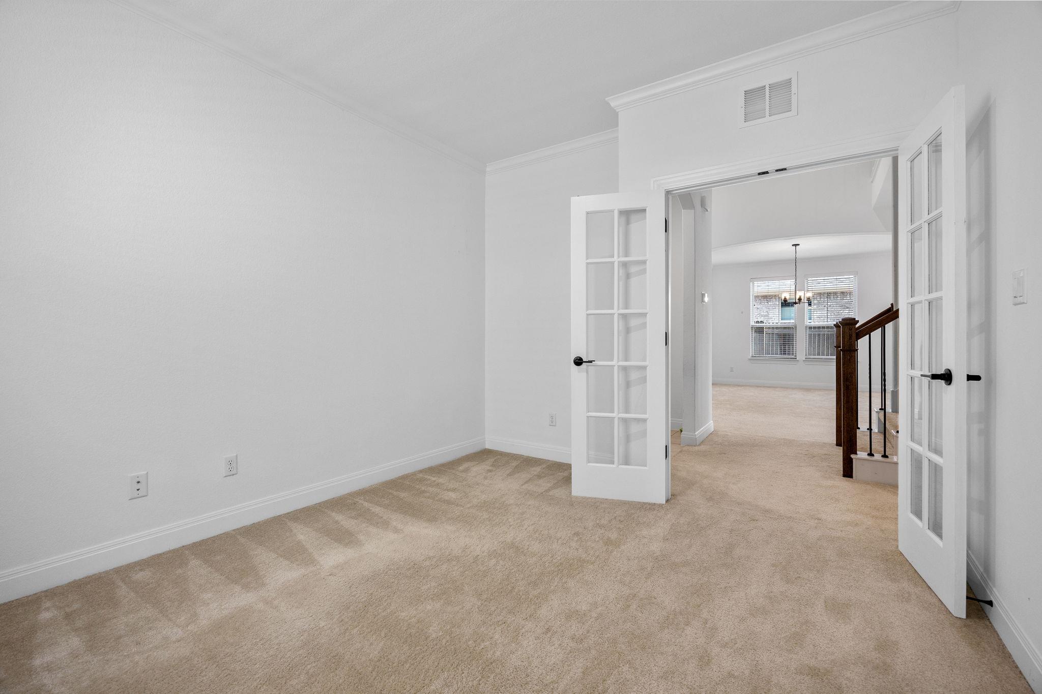 22212 Coyote Cave Trl, Spicewood, TX 78669