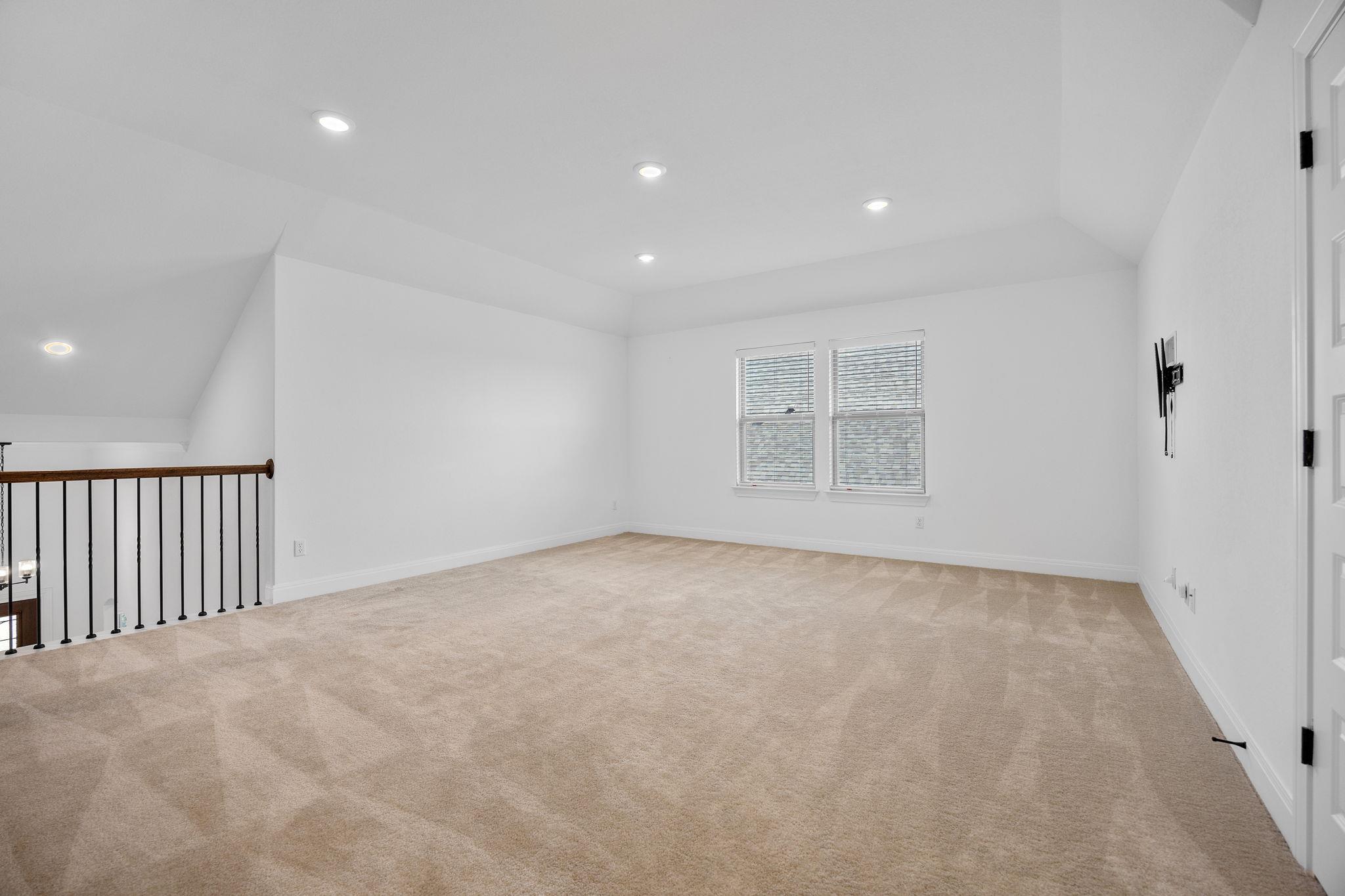 22212 Coyote Cave Trl, Spicewood, TX 78669