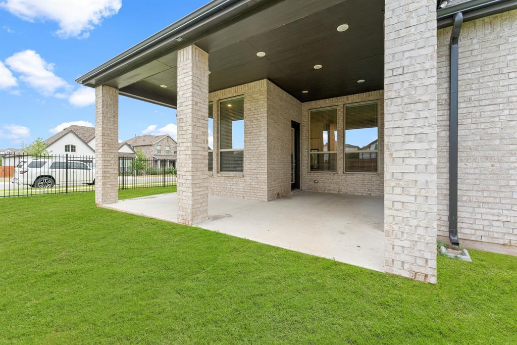 22600 Fountaingrass Ln, Lago Vista, TX 78645