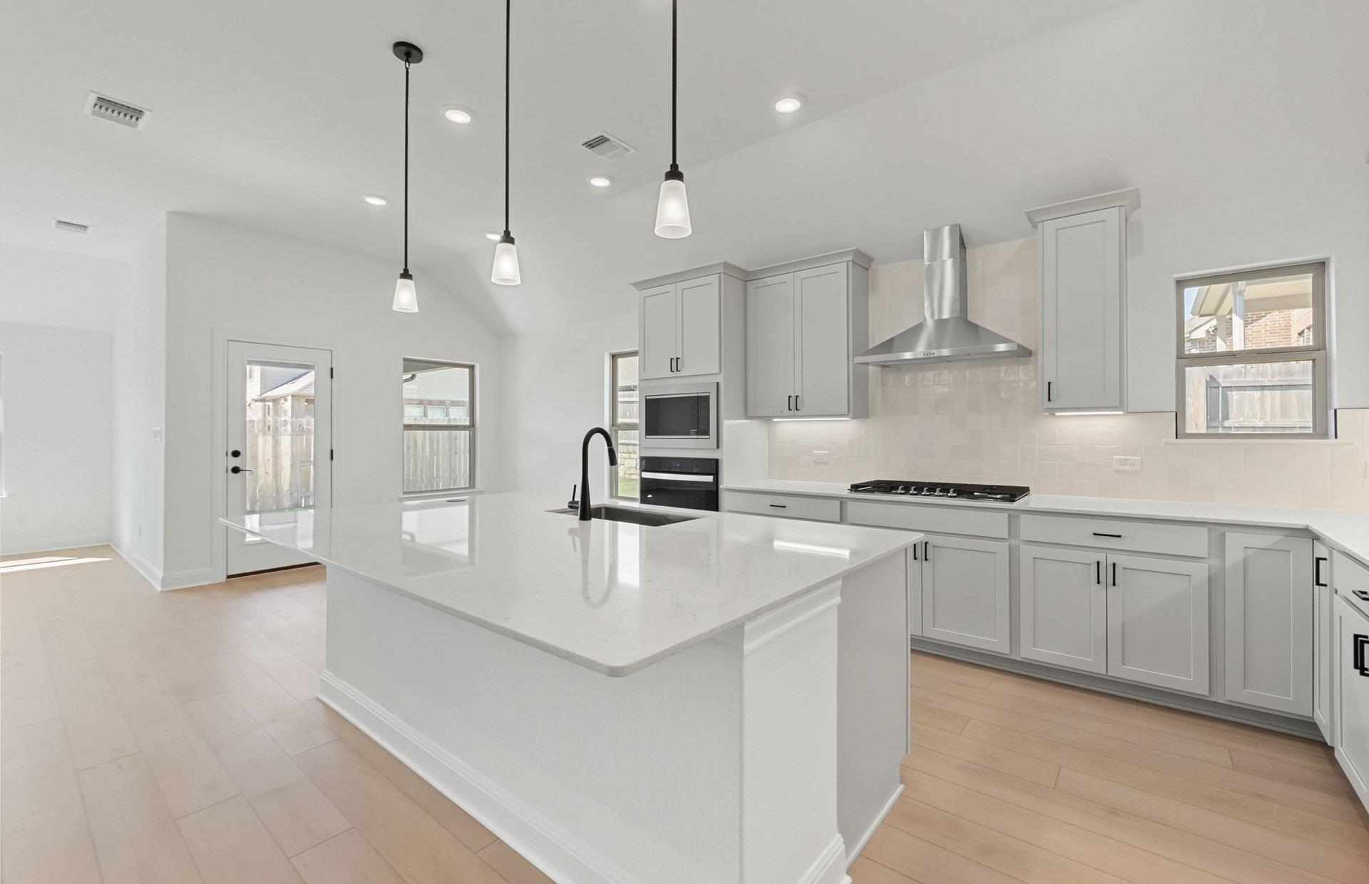 116 Elm View Dr, Georgetown, TX 78628