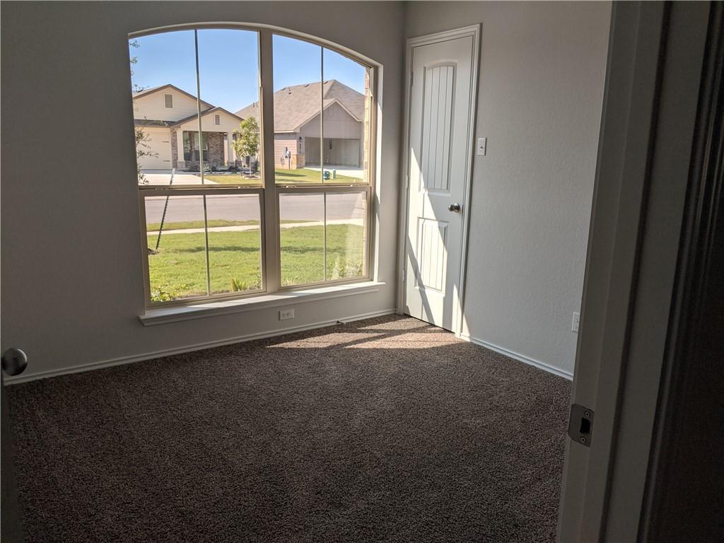 119 Kyra Ln, Taylor, TX 76574