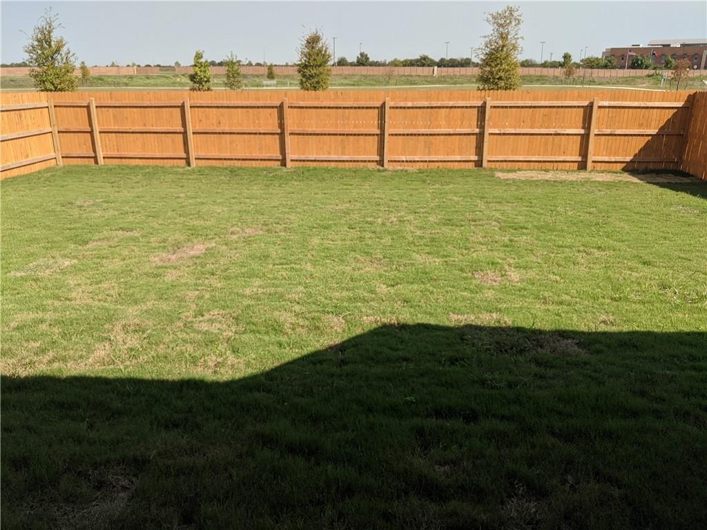 119 Kyra Ln, Taylor, TX 76574