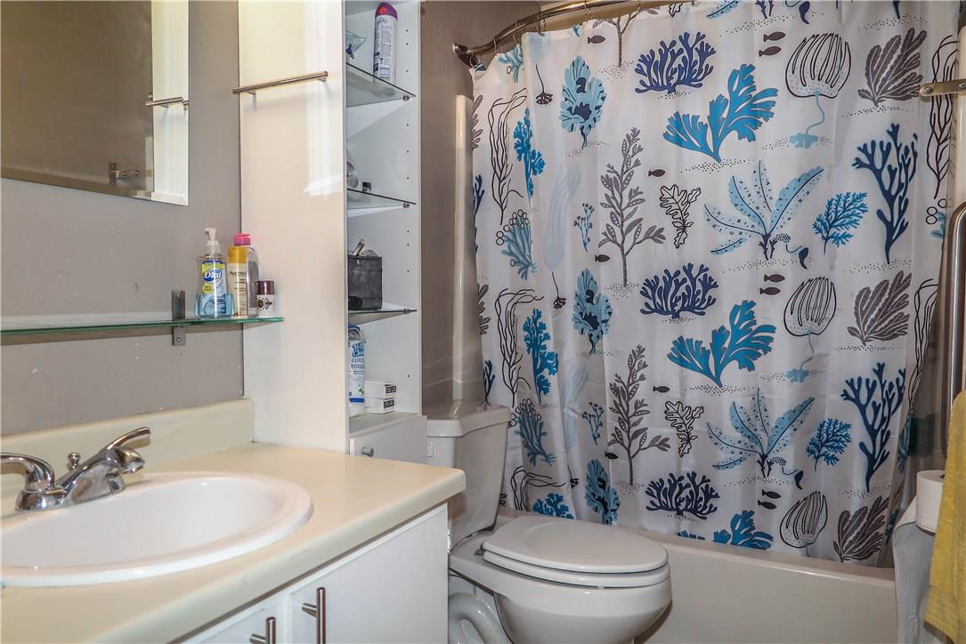 3905 Chase Cir # B, Austin, TX 78721