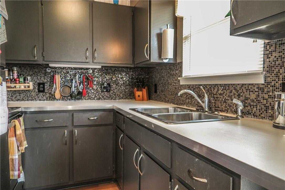 3905 Chase Cir # B, Austin, TX 78721