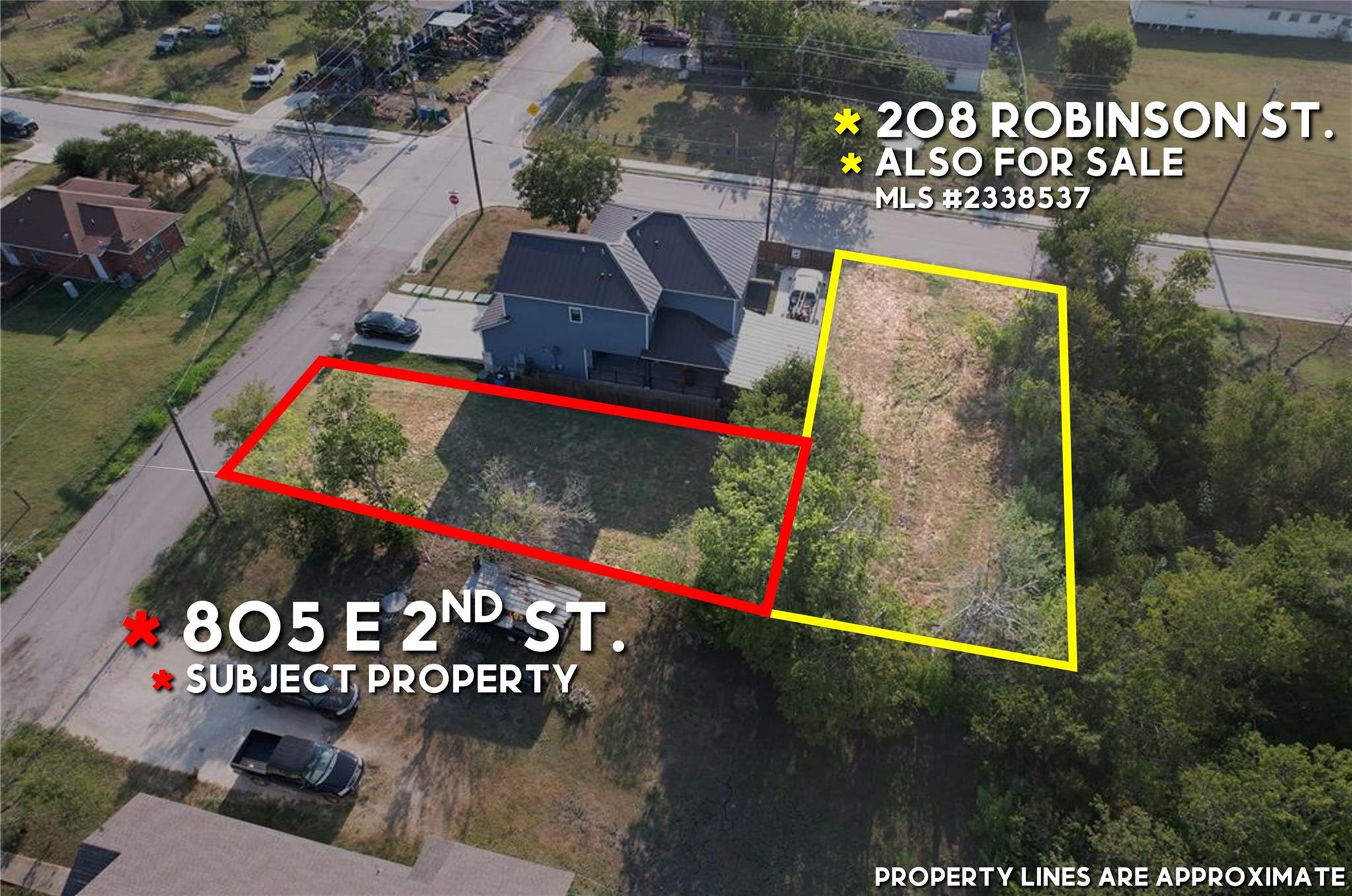 805 E 2nd St, Taylor, TX 76574