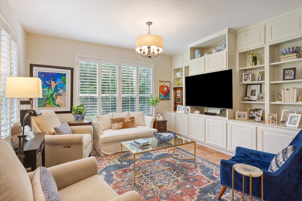 228 Trail Of The Flowers, Georgetown, TX 78633