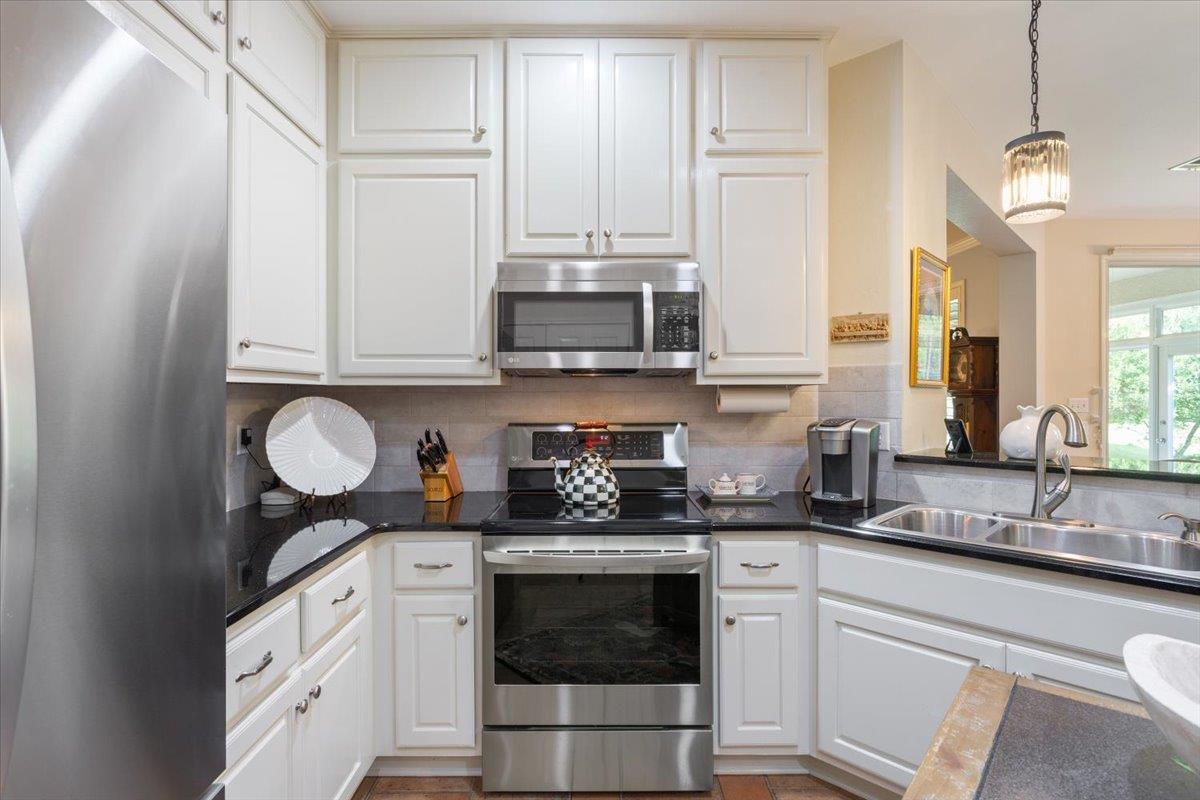 228 Trail Of The Flowers, Georgetown, TX 78633