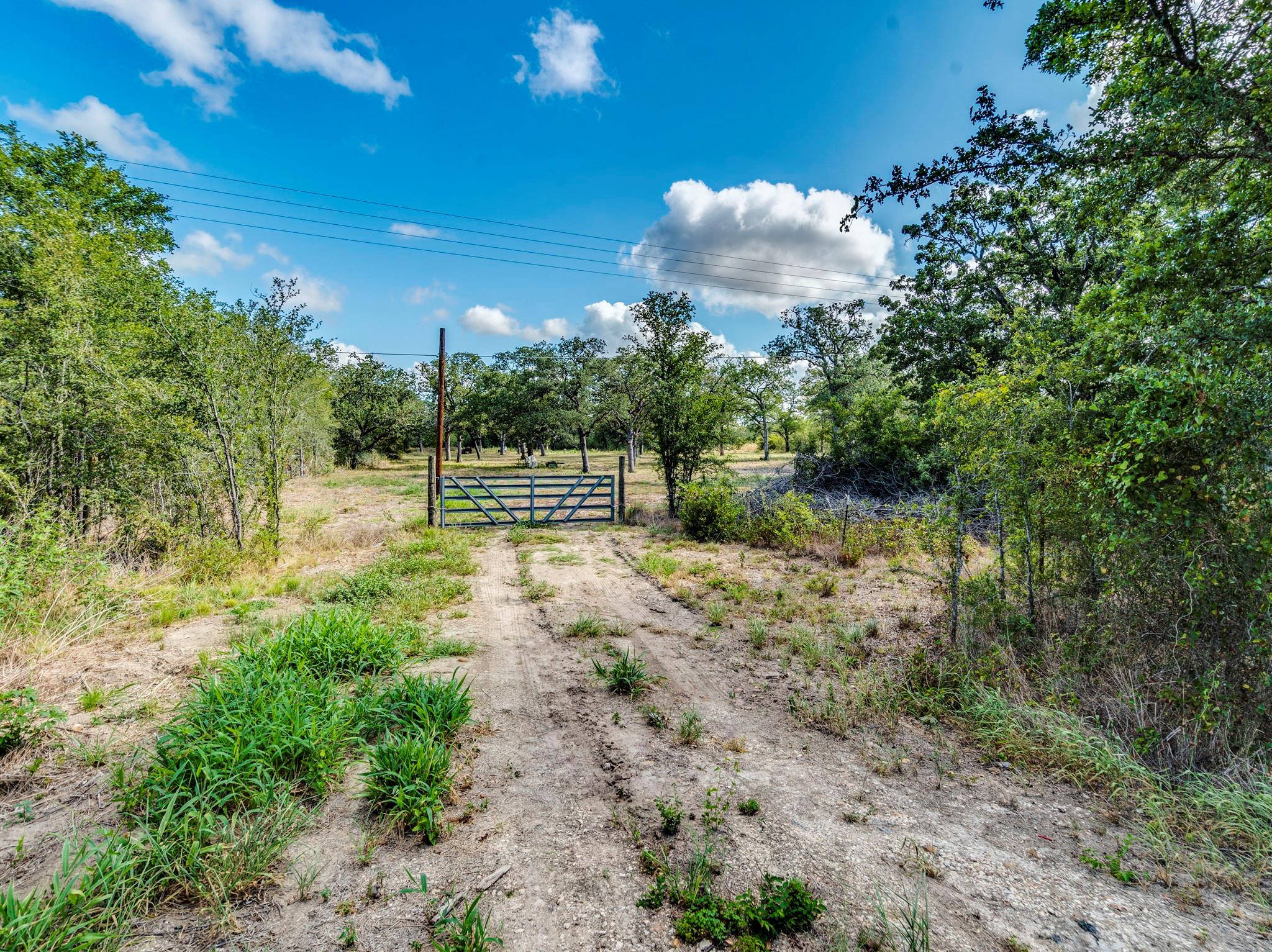 21 Fm 1209 Highway # N, Cedar Creek, TX 78612