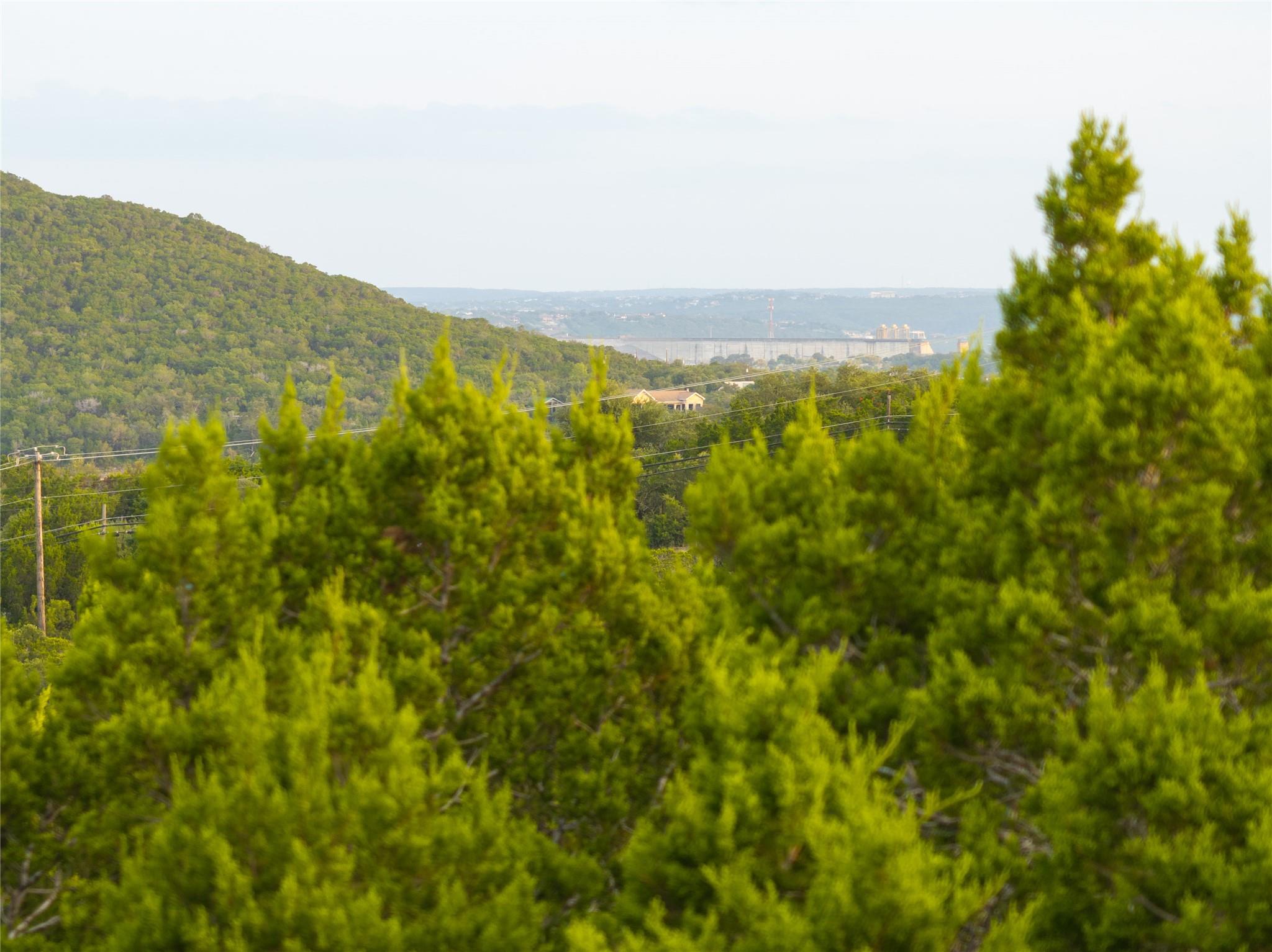 8144 Lake Mountain Ln, Leander, TX 78641