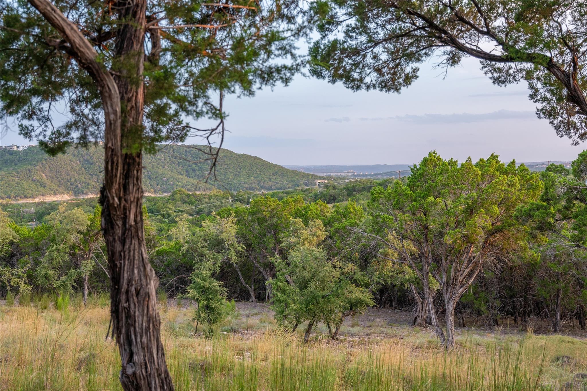 8144 Lake Mountain Ln, Leander, TX 78641