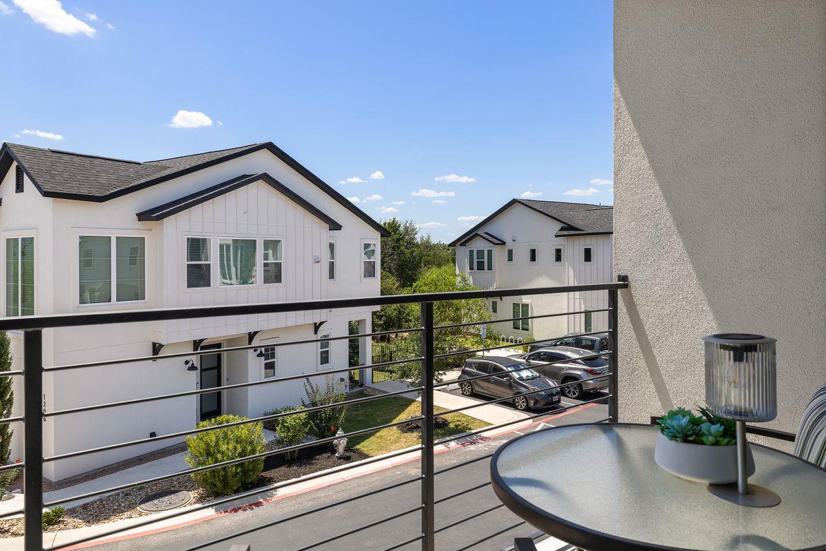 12001 Vista Parke Dr # 1402, Austin, TX 78726