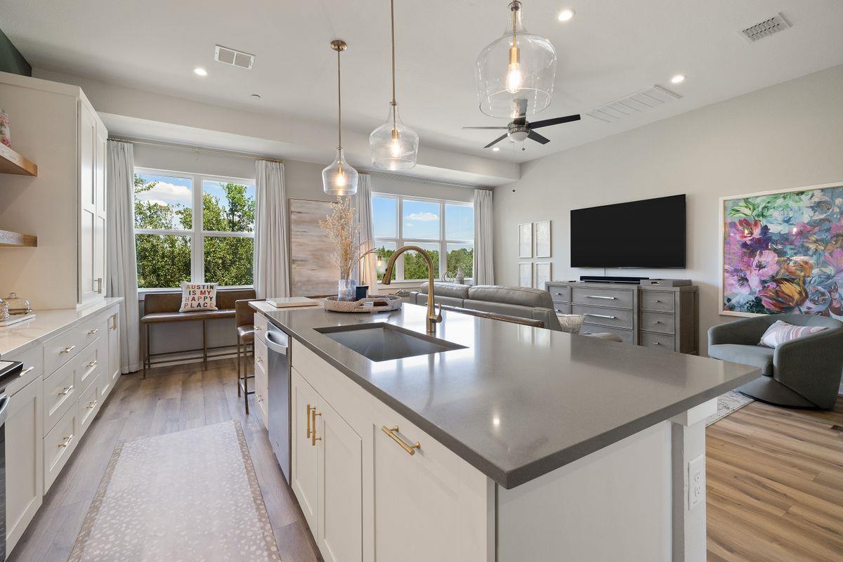 12001 Vista Parke Dr # 1402, Austin, TX 78726