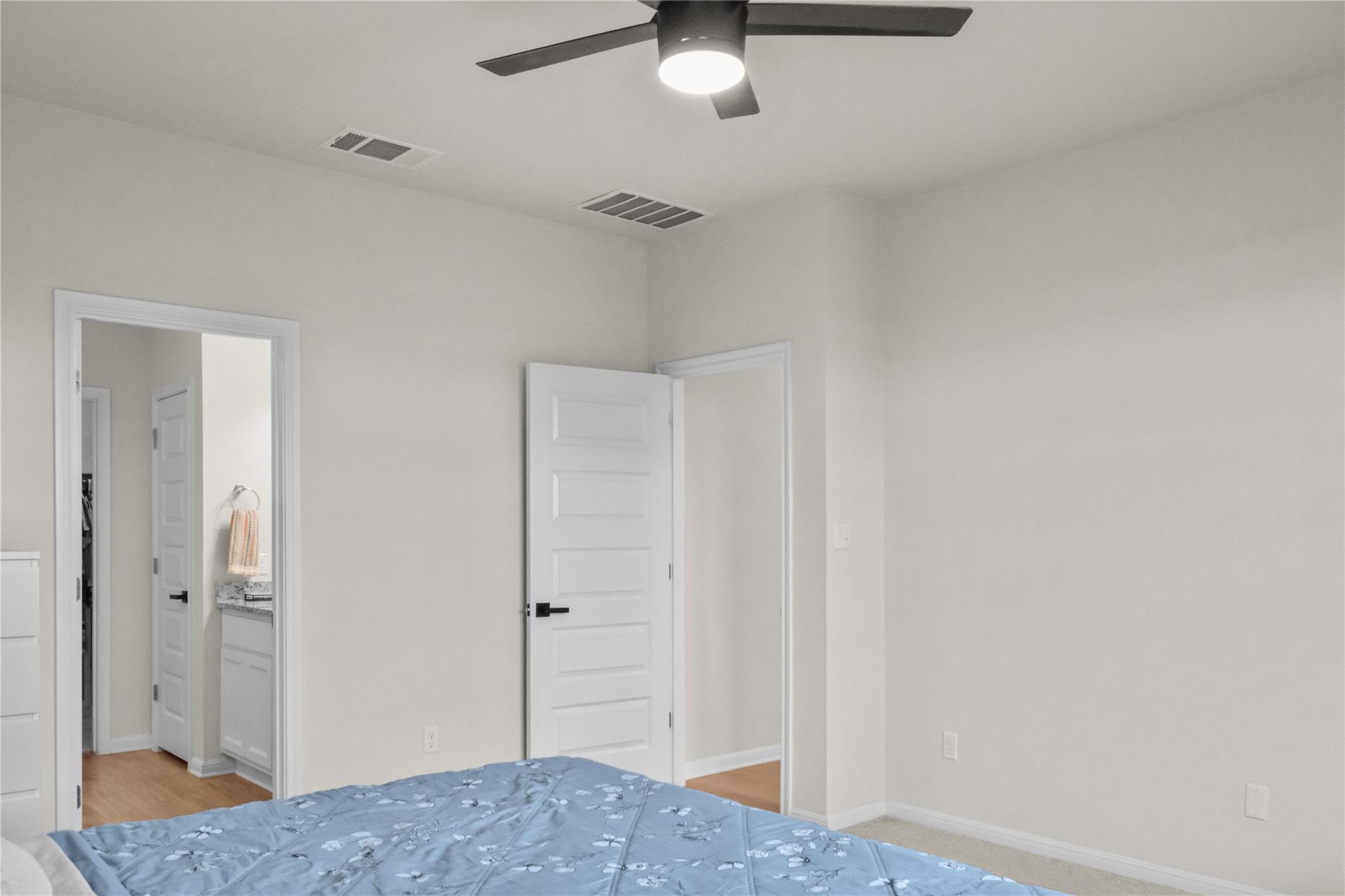 323 Tolo Dr, Elgin, TX 78621