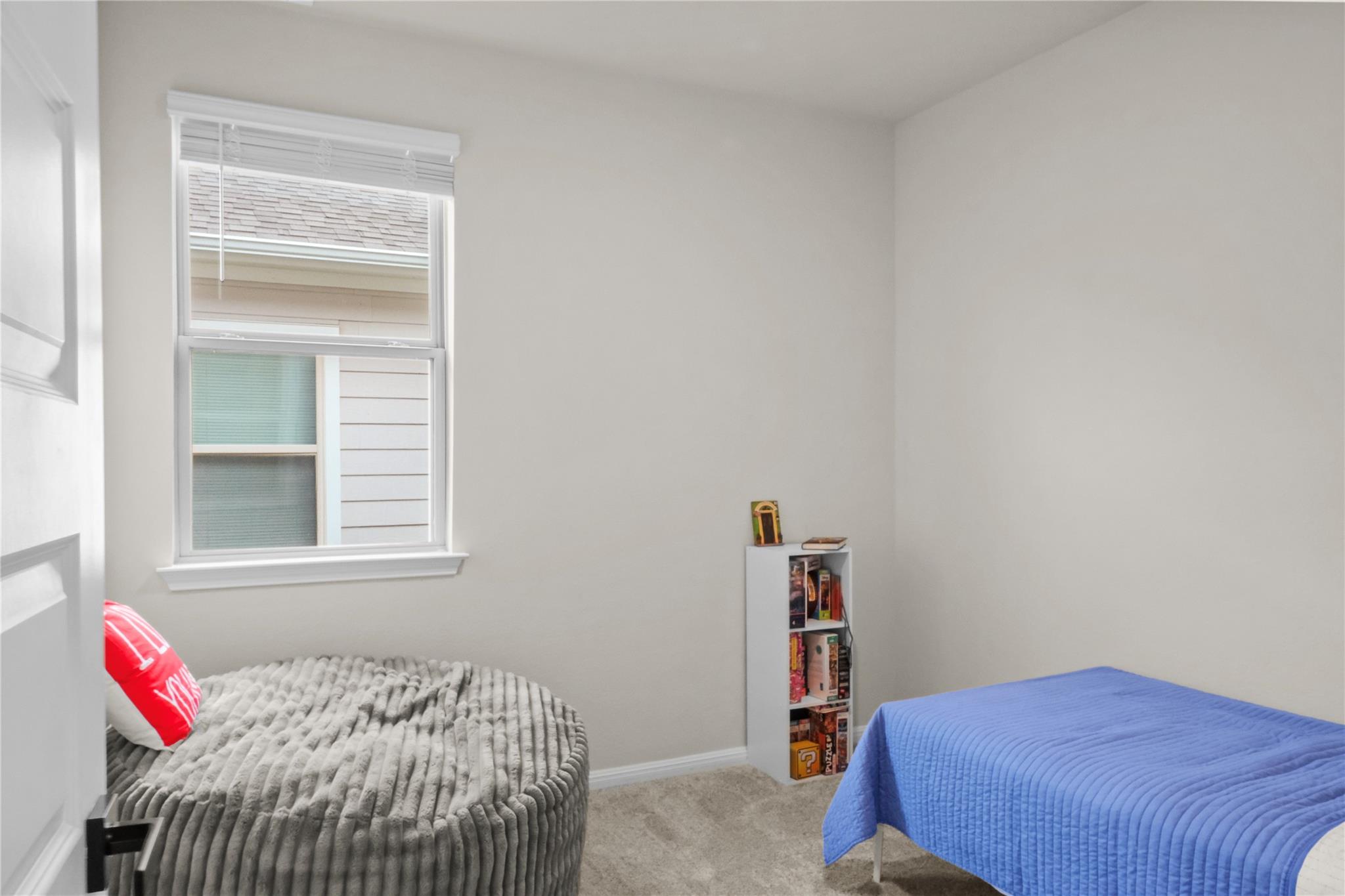 323 Tolo Dr, Elgin, TX 78621