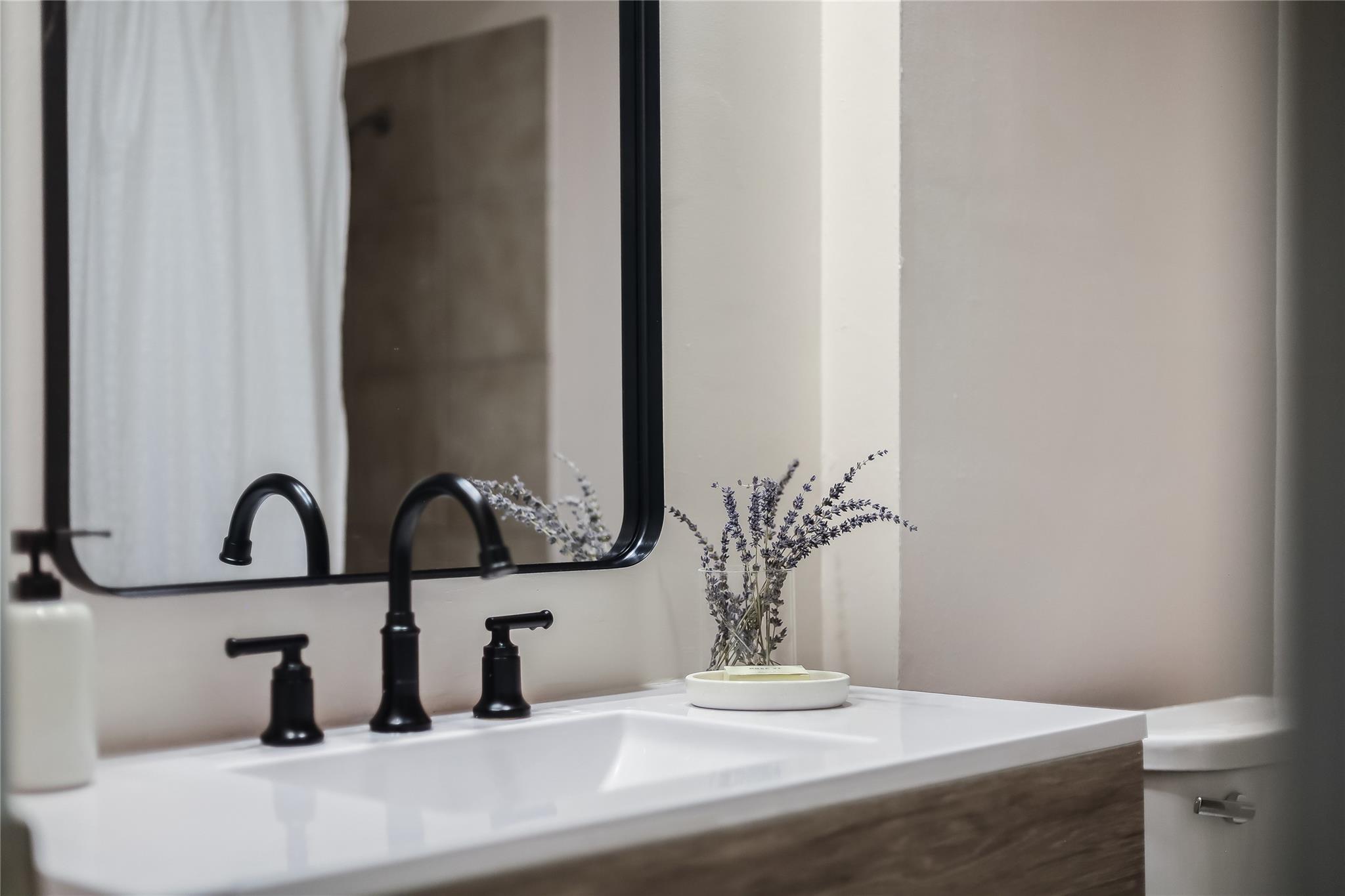 5300 Basswood Ln, Austin, TX 78723