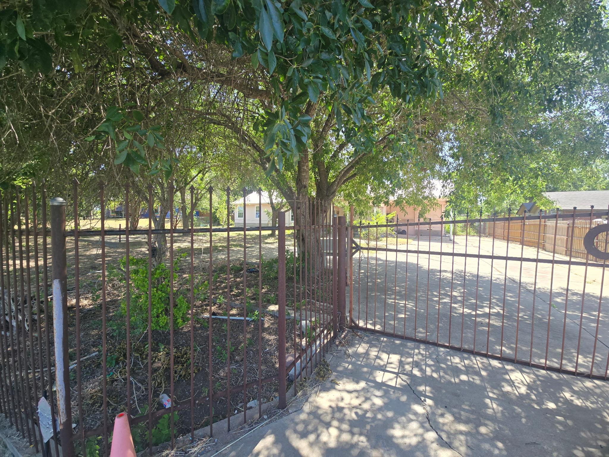 3126 Goforth Rd, Kyle, TX 78640