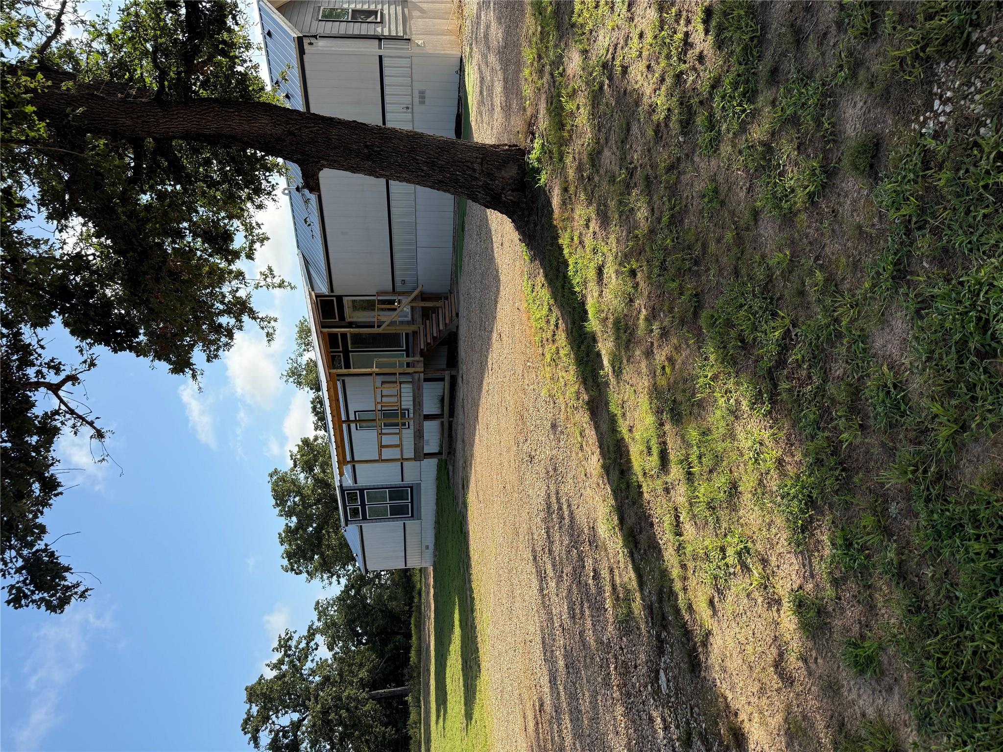 686 County Road 331A Rd, Milano, TX 76556