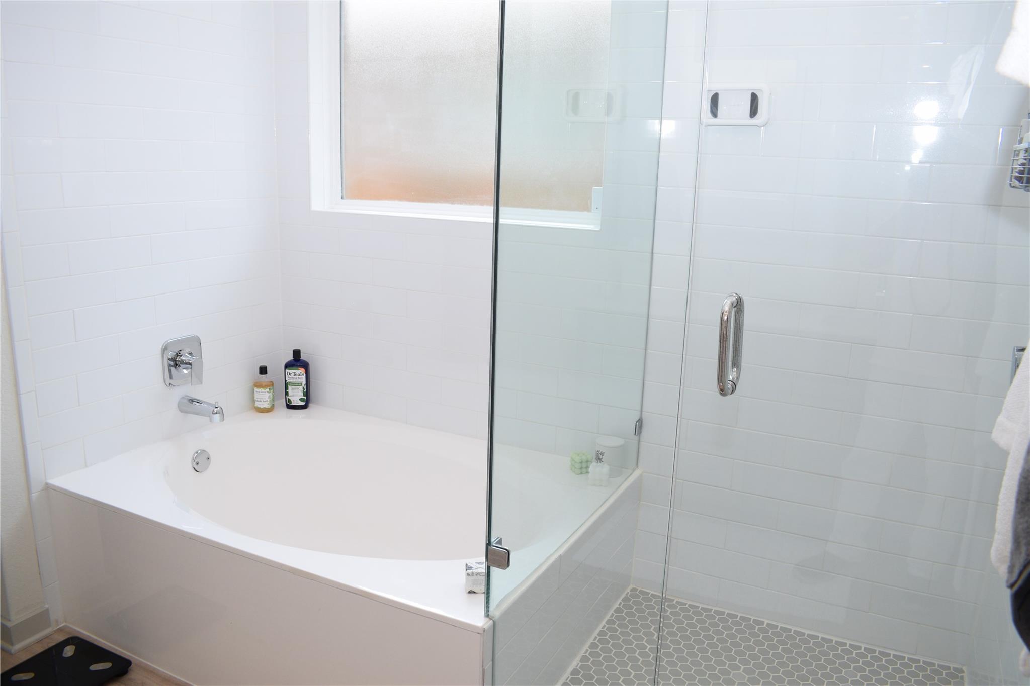 2409 Bear Cub Bnd, Leander, TX 78641