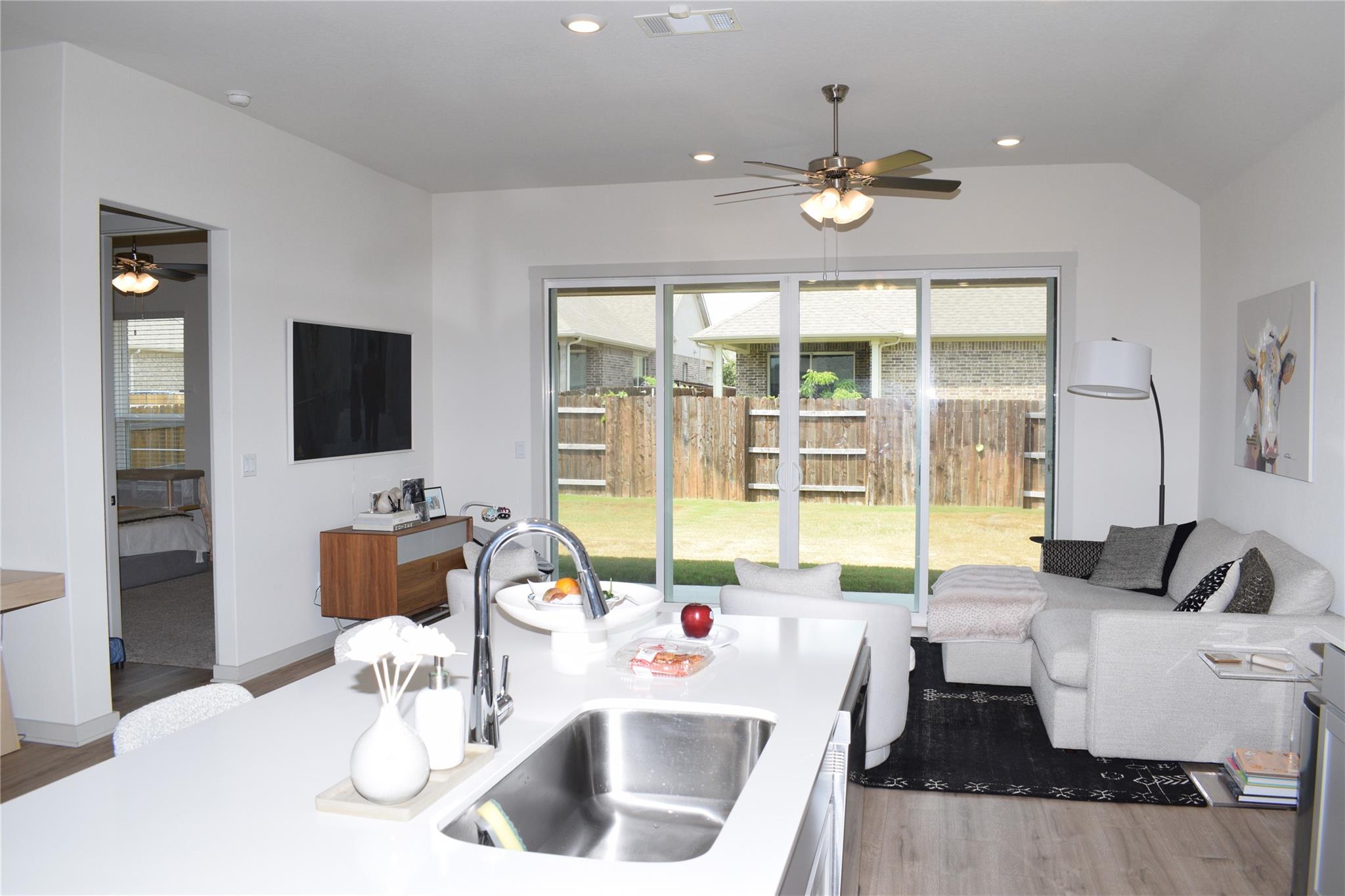 2409 Bear Cub Bnd, Leander, TX 78641