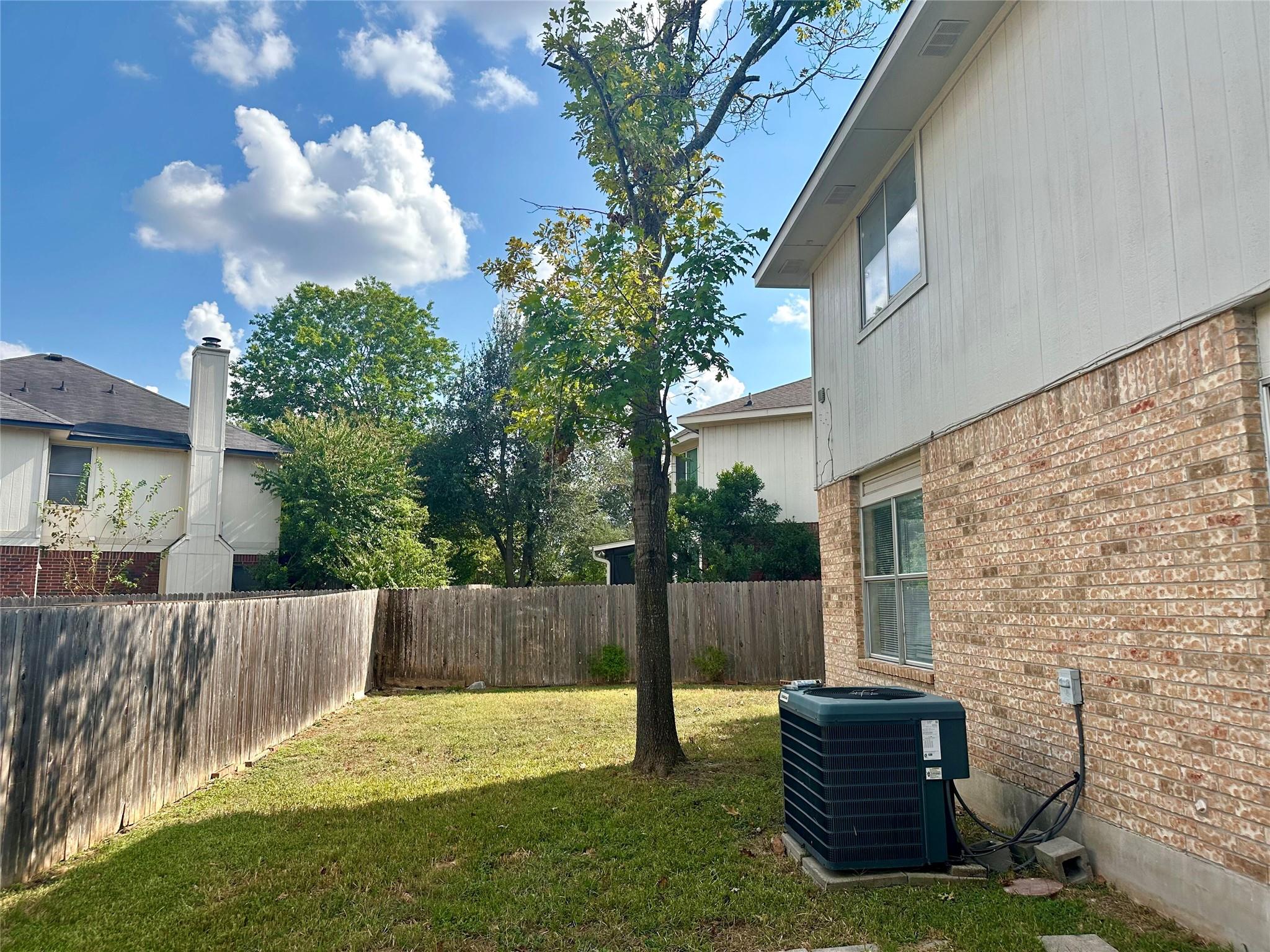 20805 Trotters Ln, Pflugerville, TX 78660