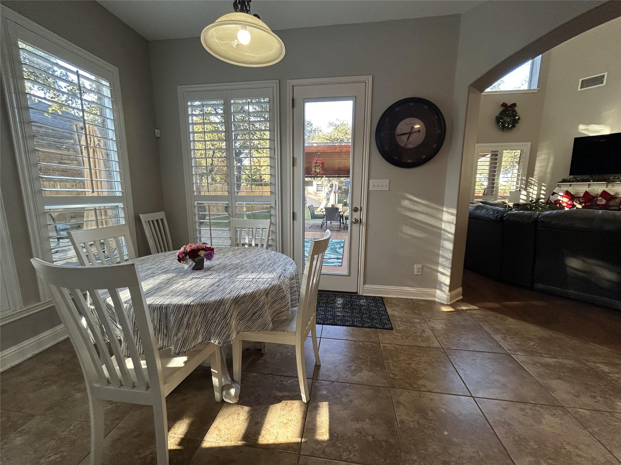 6512 Mitra Dr, Austin, TX 78739