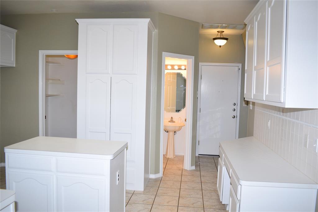 30007 Oakland Hills Dr, Georgetown, TX 78628