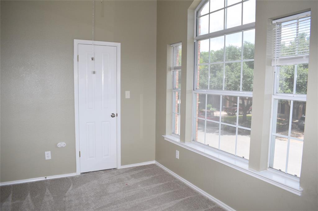 30007 Oakland Hills Dr, Georgetown, TX 78628