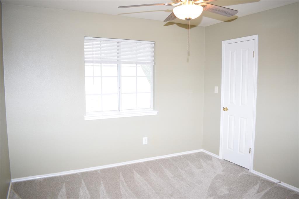 30007 Oakland Hills Dr, Georgetown, TX 78628