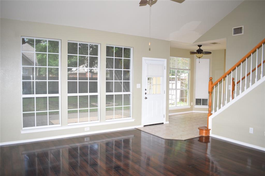 30007 Oakland Hills Dr, Georgetown, TX 78628