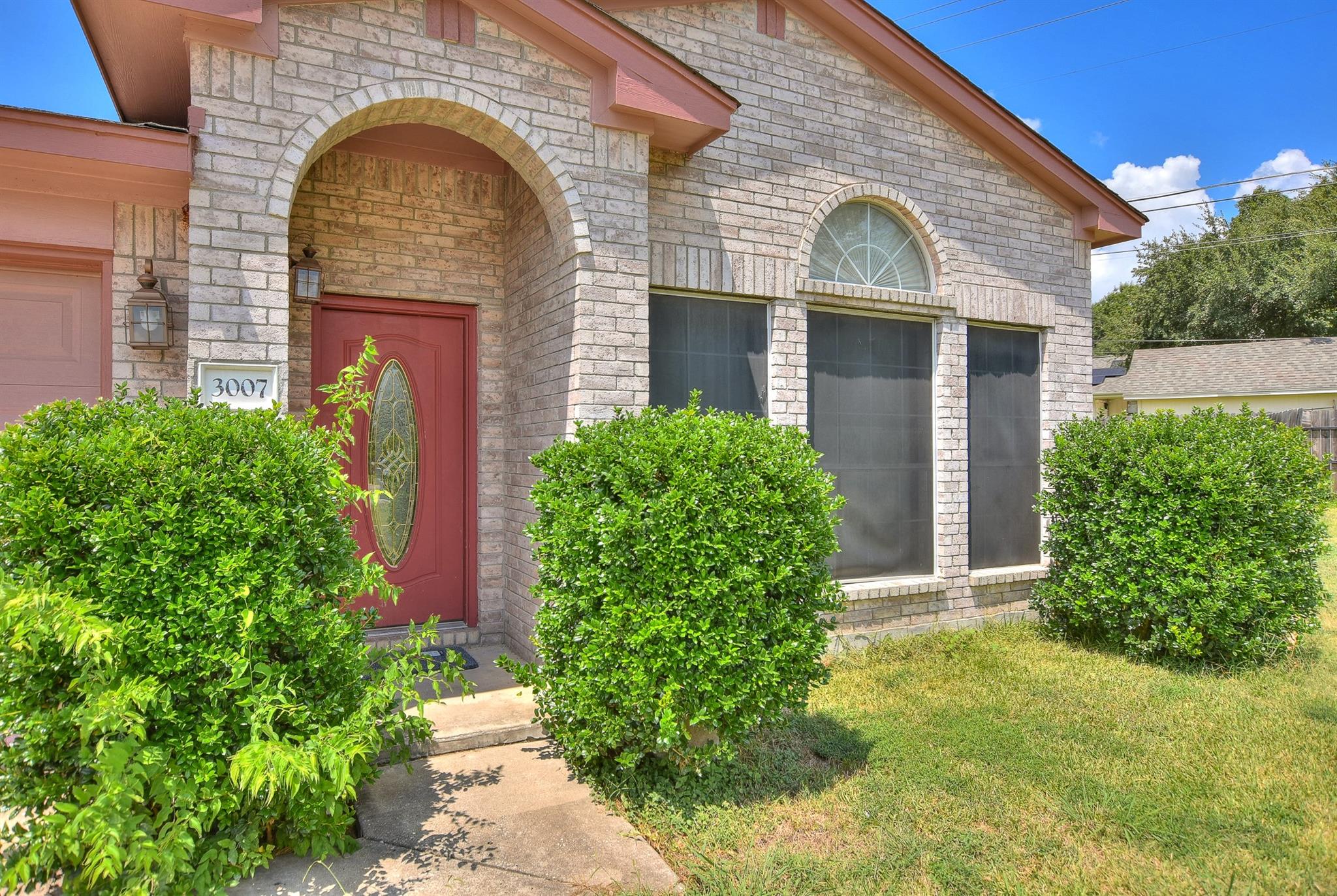 3007 Crystal Cv, Taylor, TX 76574