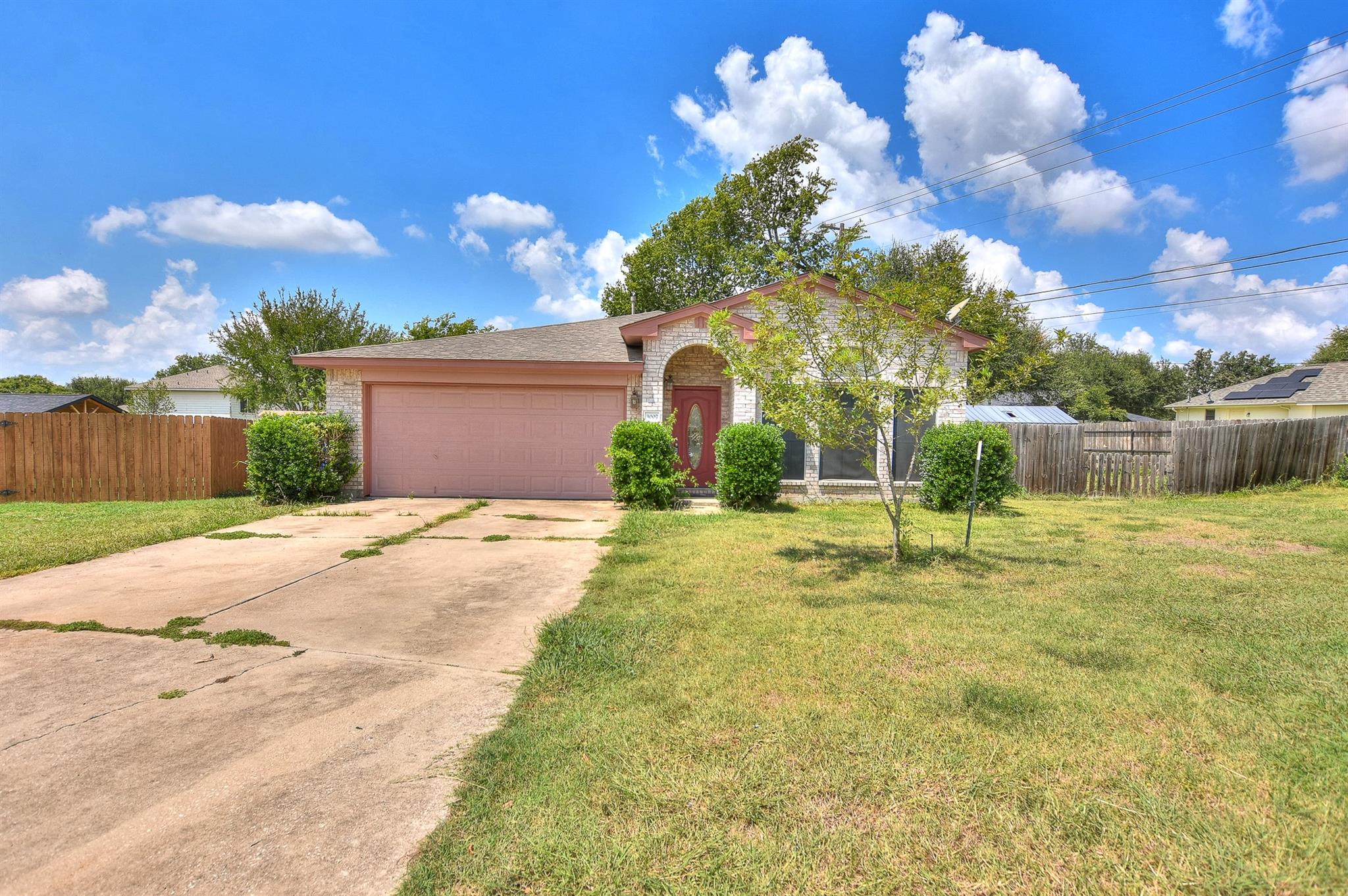 3007 Crystal Cv, Taylor, TX 76574