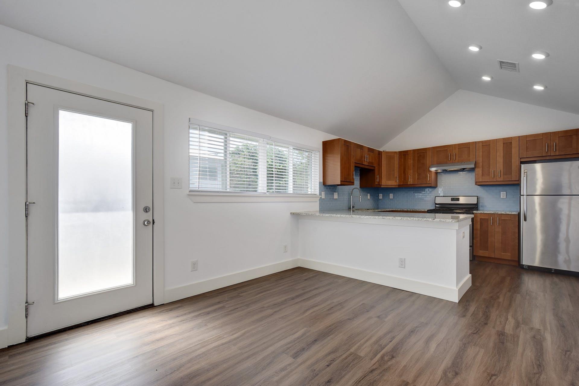 1311 E 52nd St # 3, Austin, TX 78723