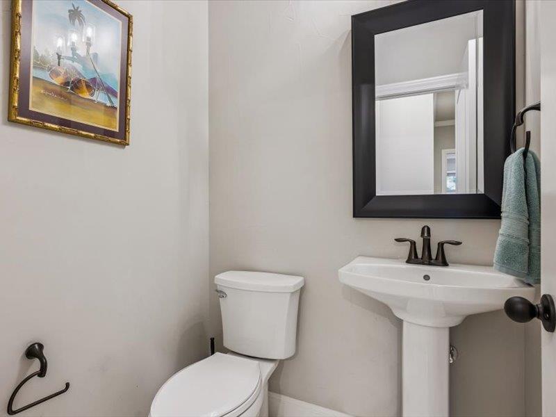 106 Colorado Blf, Cedar Creek, TX 78612