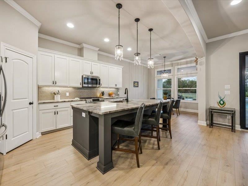 106 Colorado Blf, Cedar Creek, TX 78612