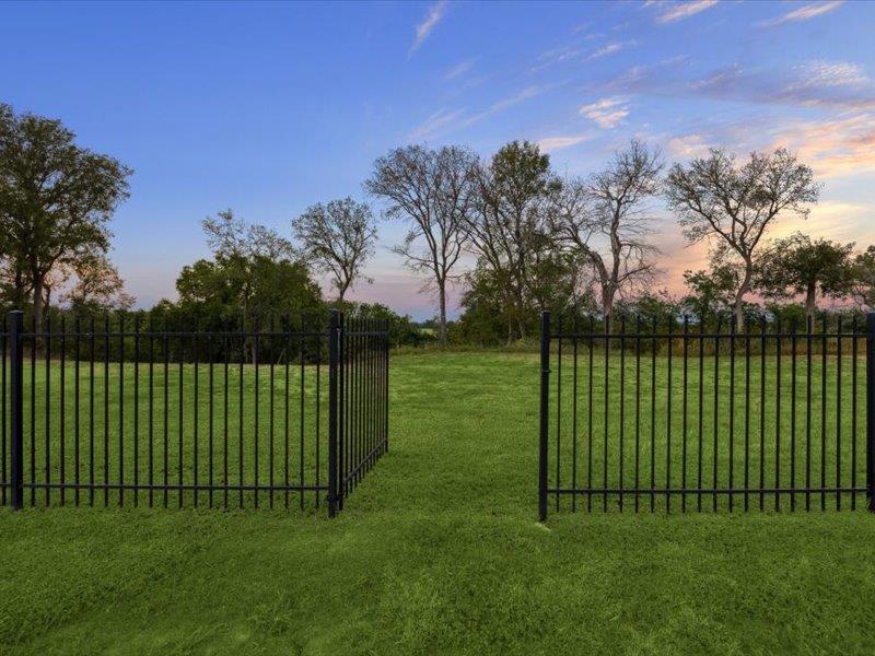 106 Colorado Blf, Cedar Creek, TX 78612