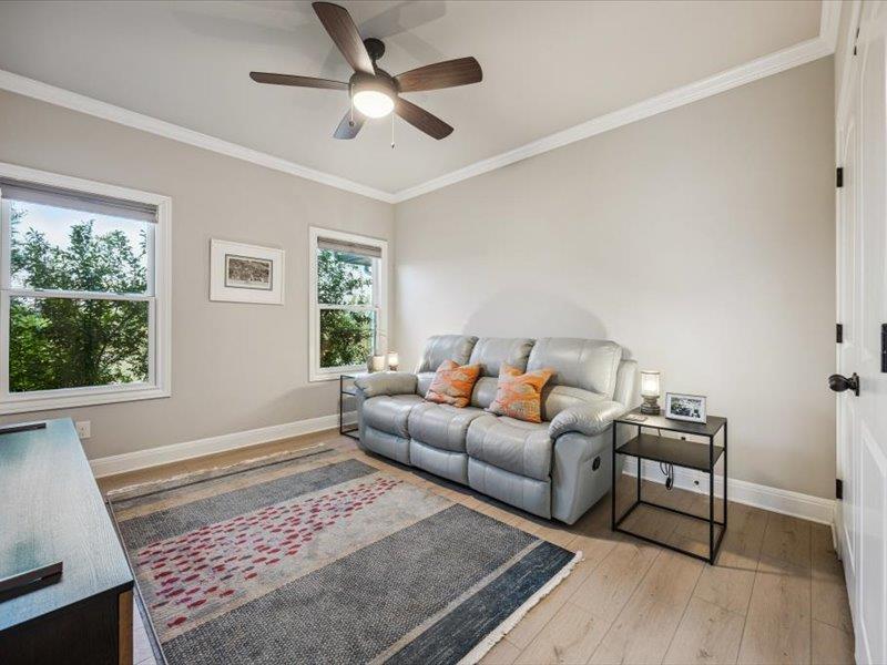 106 Colorado Blf, Cedar Creek, TX 78612