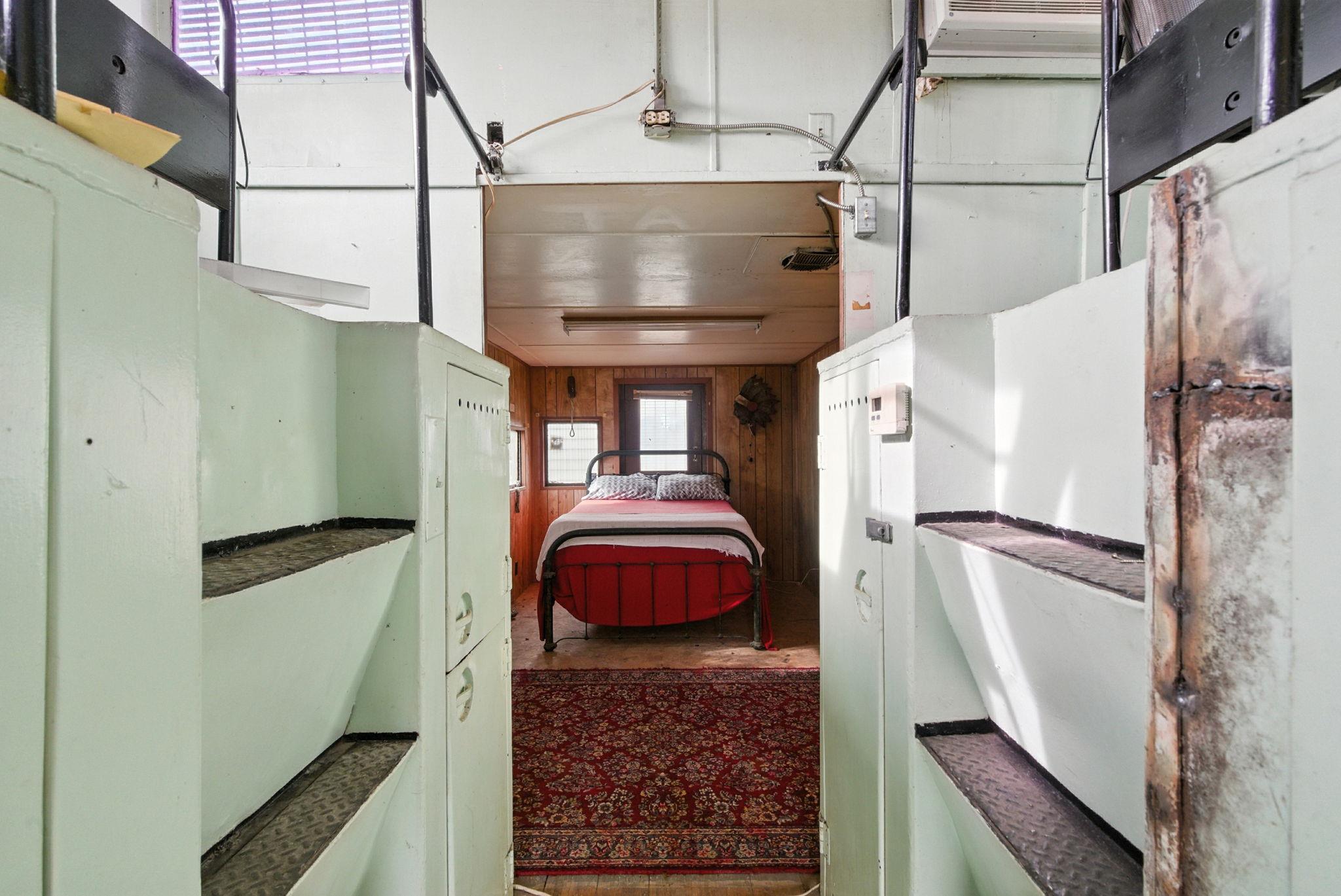 438 Melvin St, Ranger, TX 76470