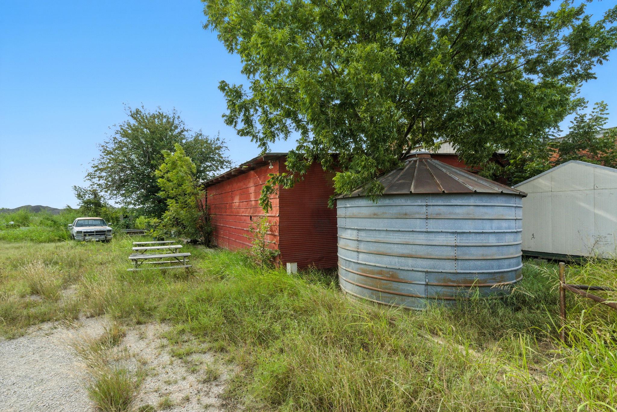 438 Melvin St, Ranger, TX 76470