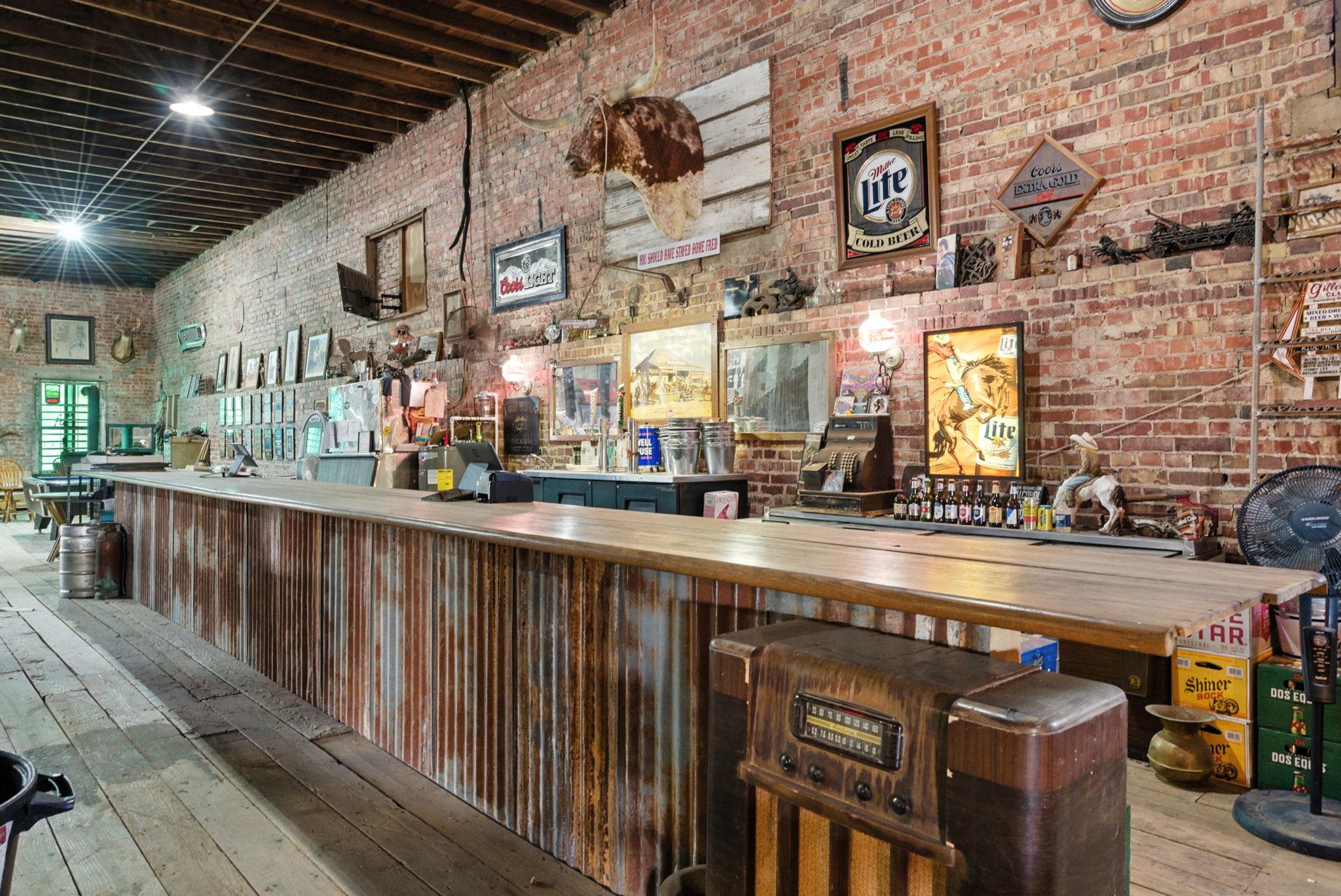 438 Melvin St, Ranger, TX 76470