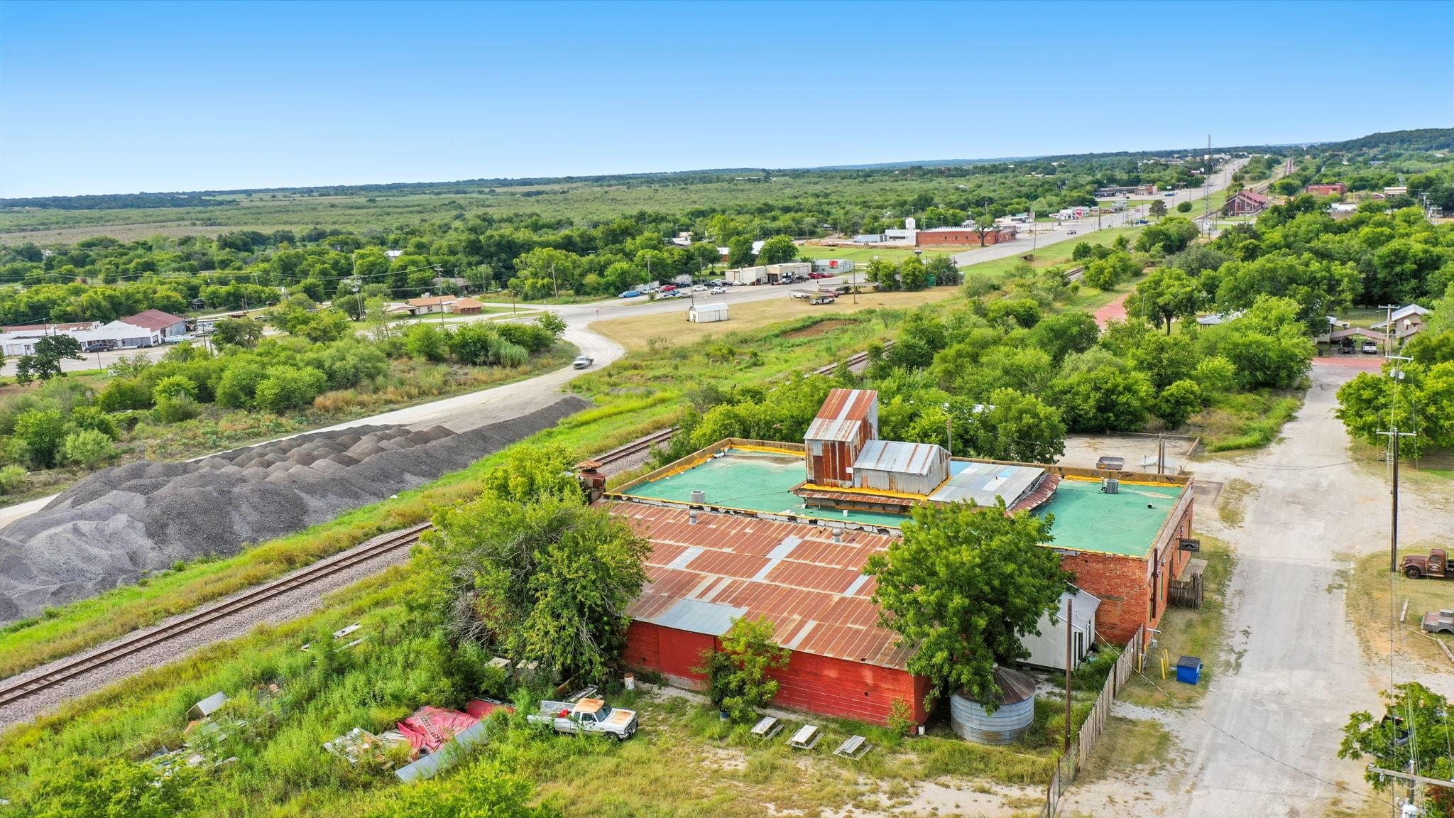 438 Melvin St, Ranger, TX 76470