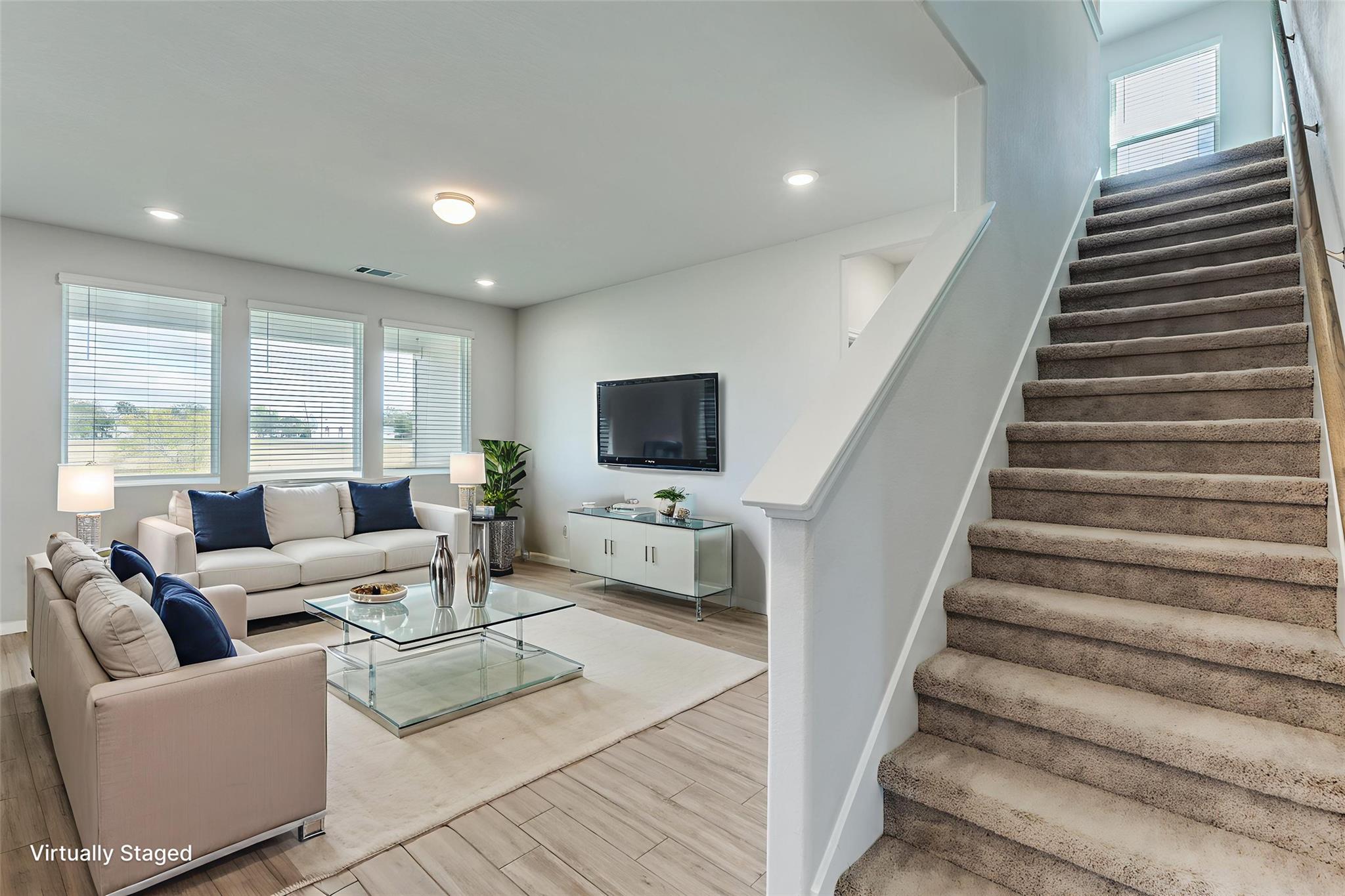 12912 Cerro Castellan Trce, Manor, TX 78653