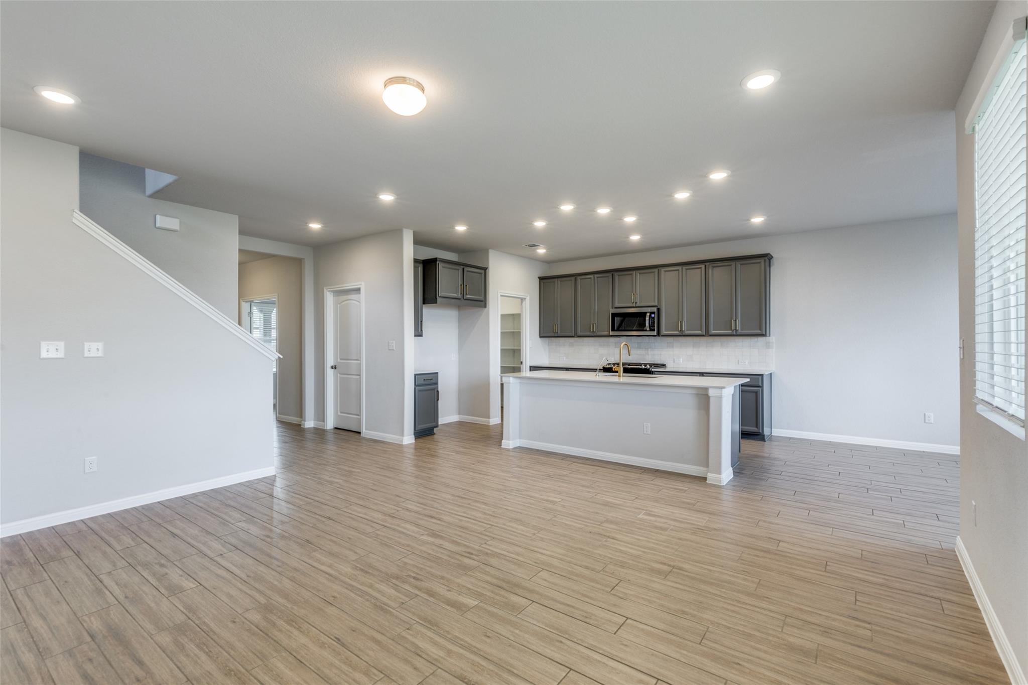 12912 Cerro Castellan Trce, Manor, TX 78653